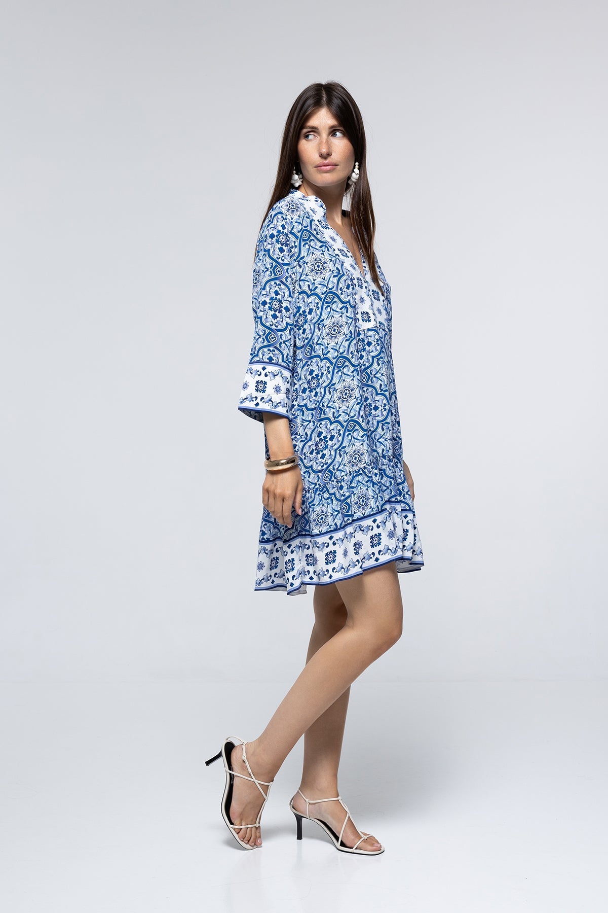 Robe Bianca - Blue Tile