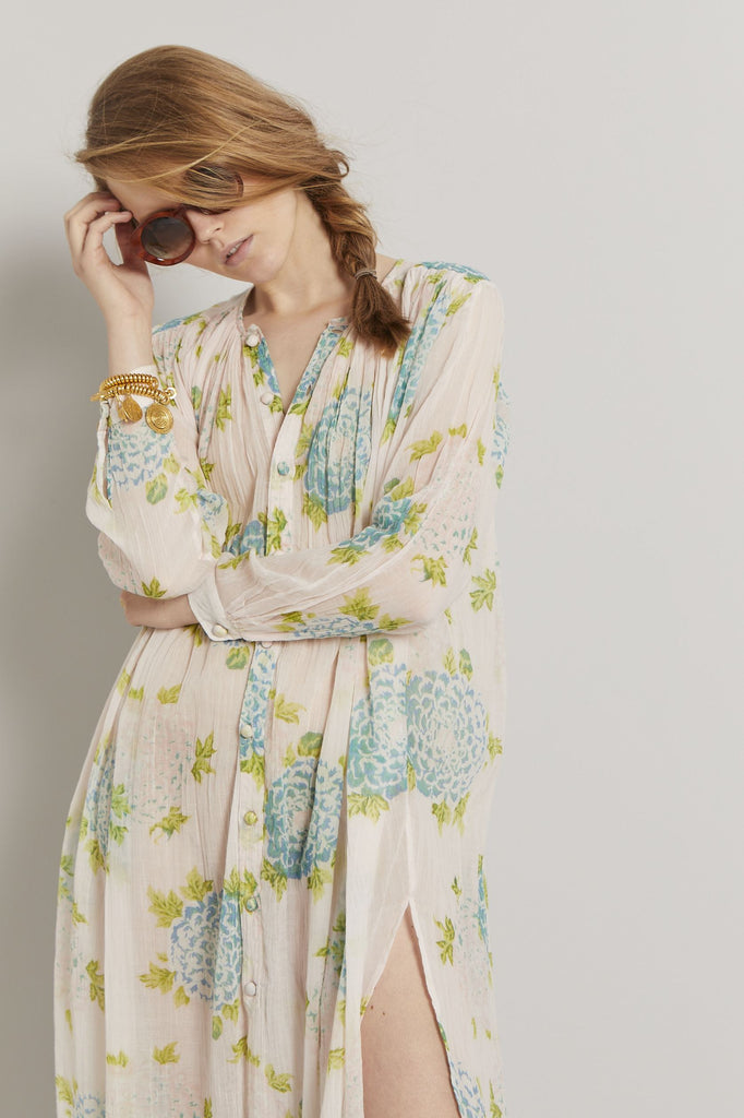 ROBE CIGARETTE