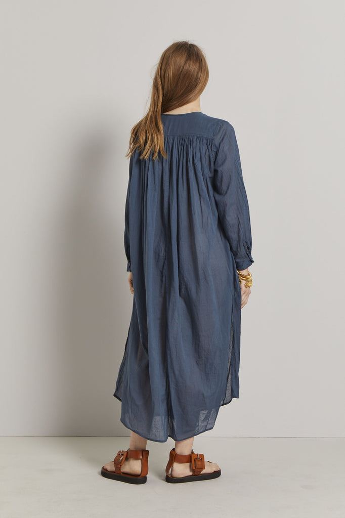 ROBE CIGARETTE
