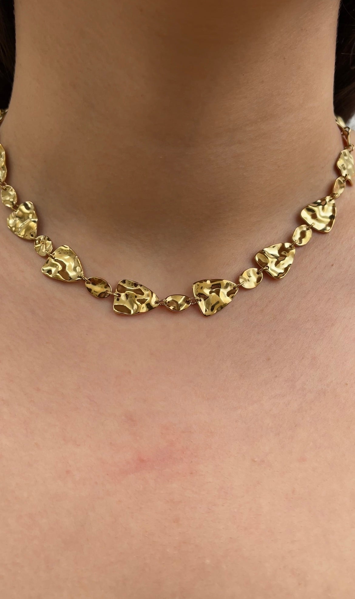 Collier Hammered
