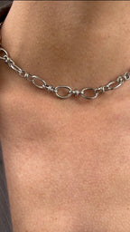 Collier Oval