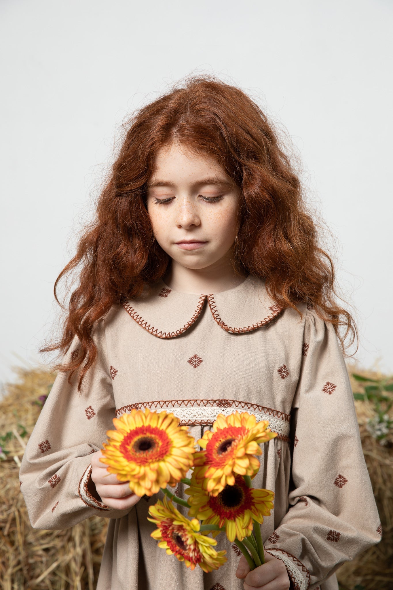 Robe Ruth À Fleurs Folkloriques - Enfant