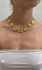 Collier Shells
