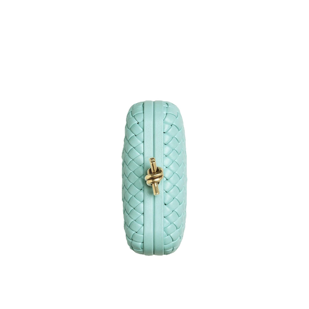 Bottega Veneta Knot Padded Intreccio Clutch - Green - Femme