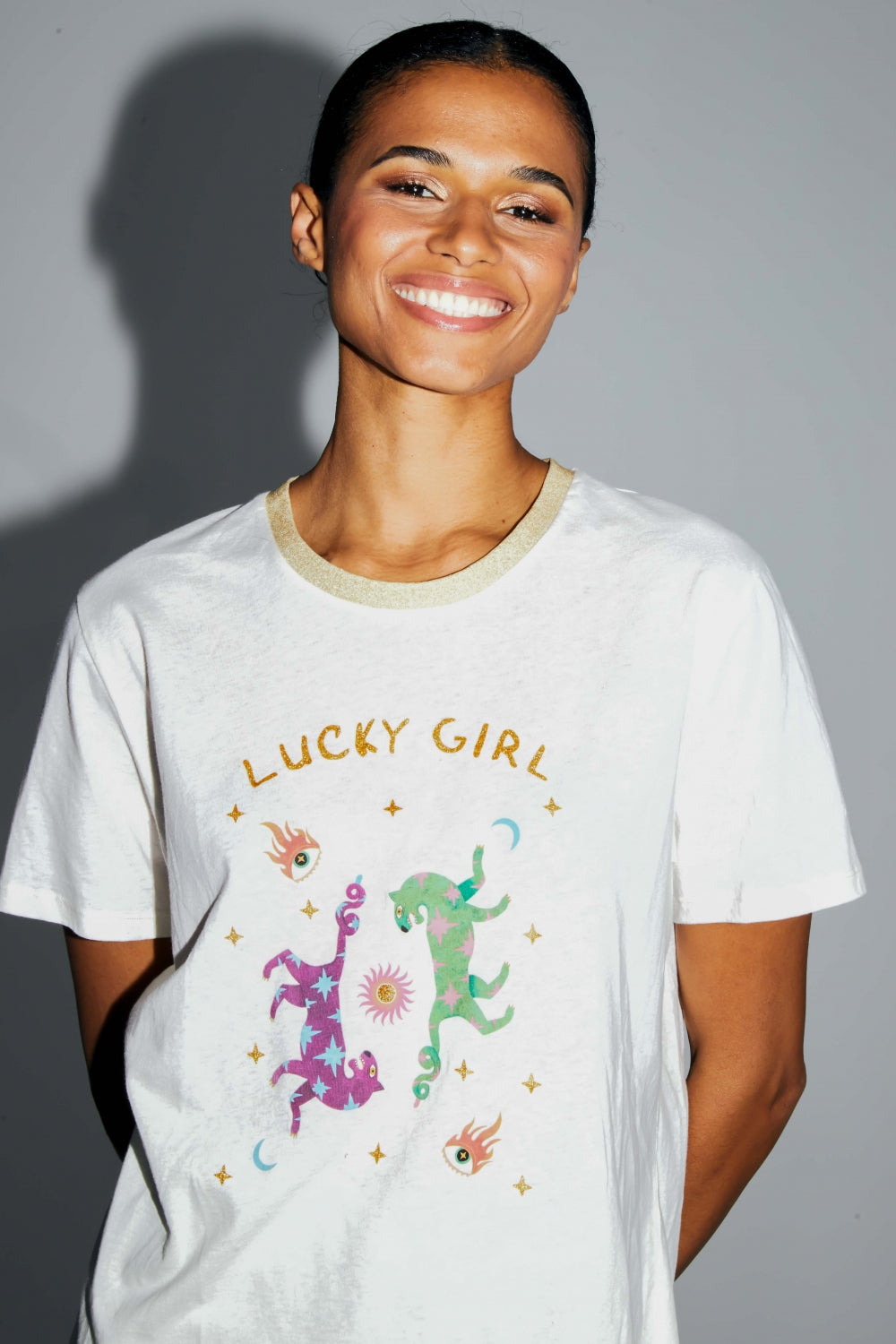 Le T-Shirt Fred Lucky Girl En Mélange Coton Lin Fabriqué Au Portugal