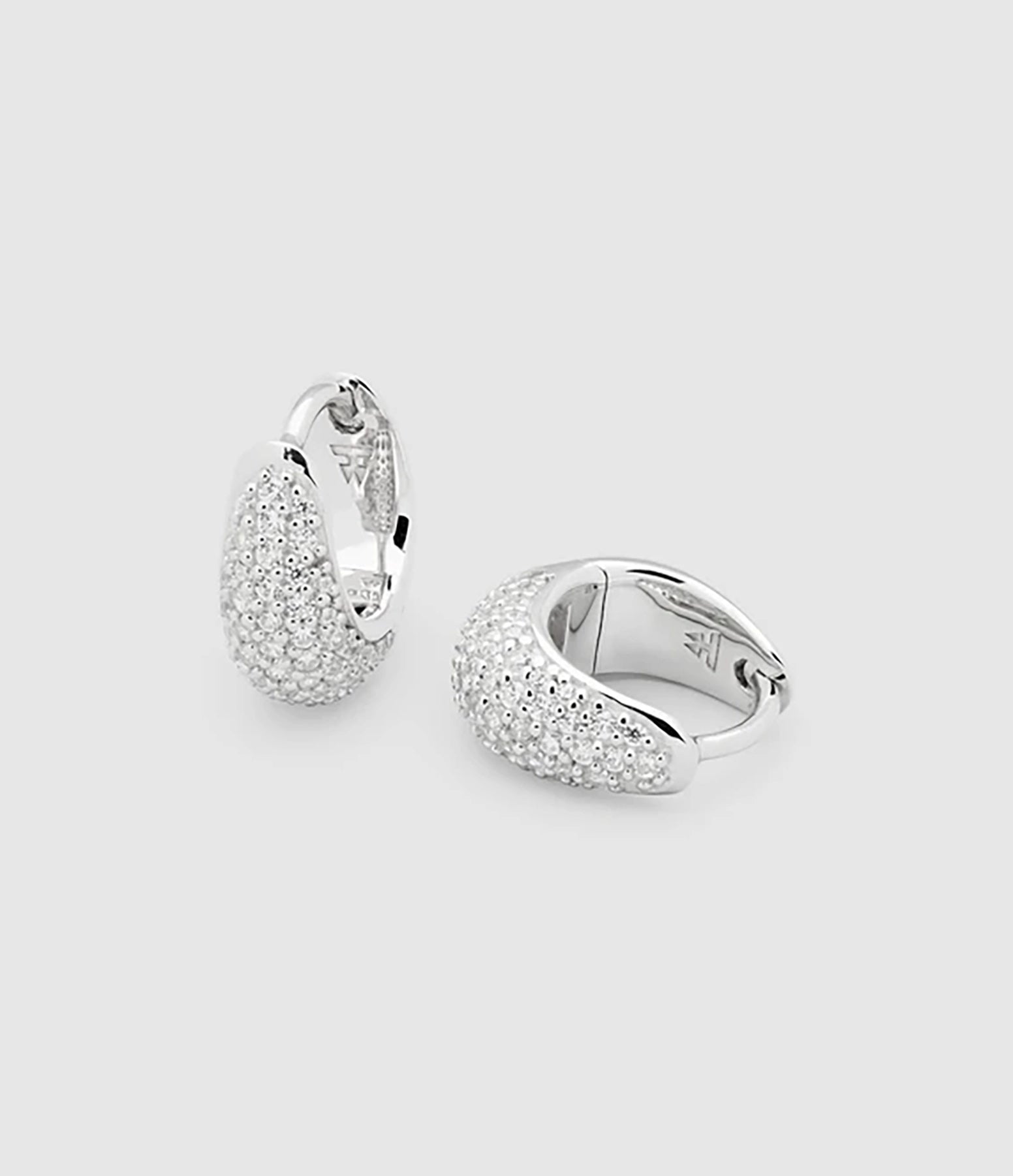 Tom Wood - Boucles D'Oreilles Ice Huggies Pavé Argent - Unisexe
