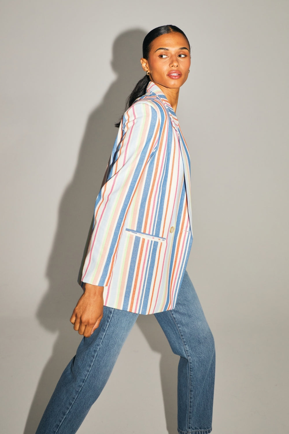 Le Blazer Ema A  Rayures Pop Multicolores En Coton Organique Fabriqué En Italie