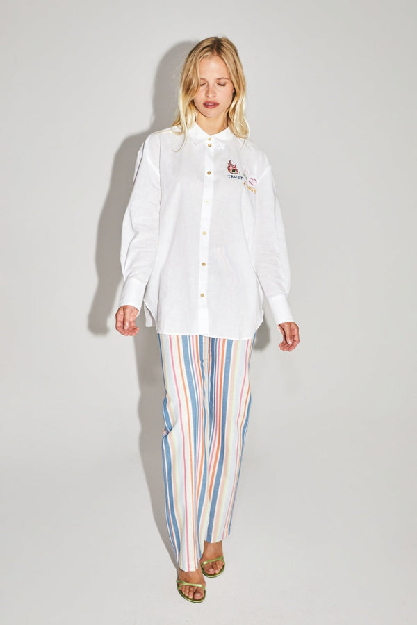 La Chemise Boho En Coton Lin Avec Broderie Cosmique Fabriquée Au Portugal