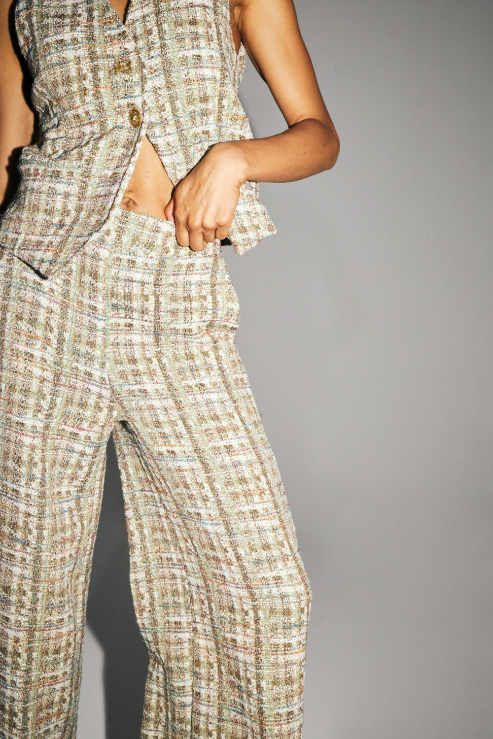Le Pantalon Charlie En Tweed Recyclé Arc En Ciel Fabriqué En Italie