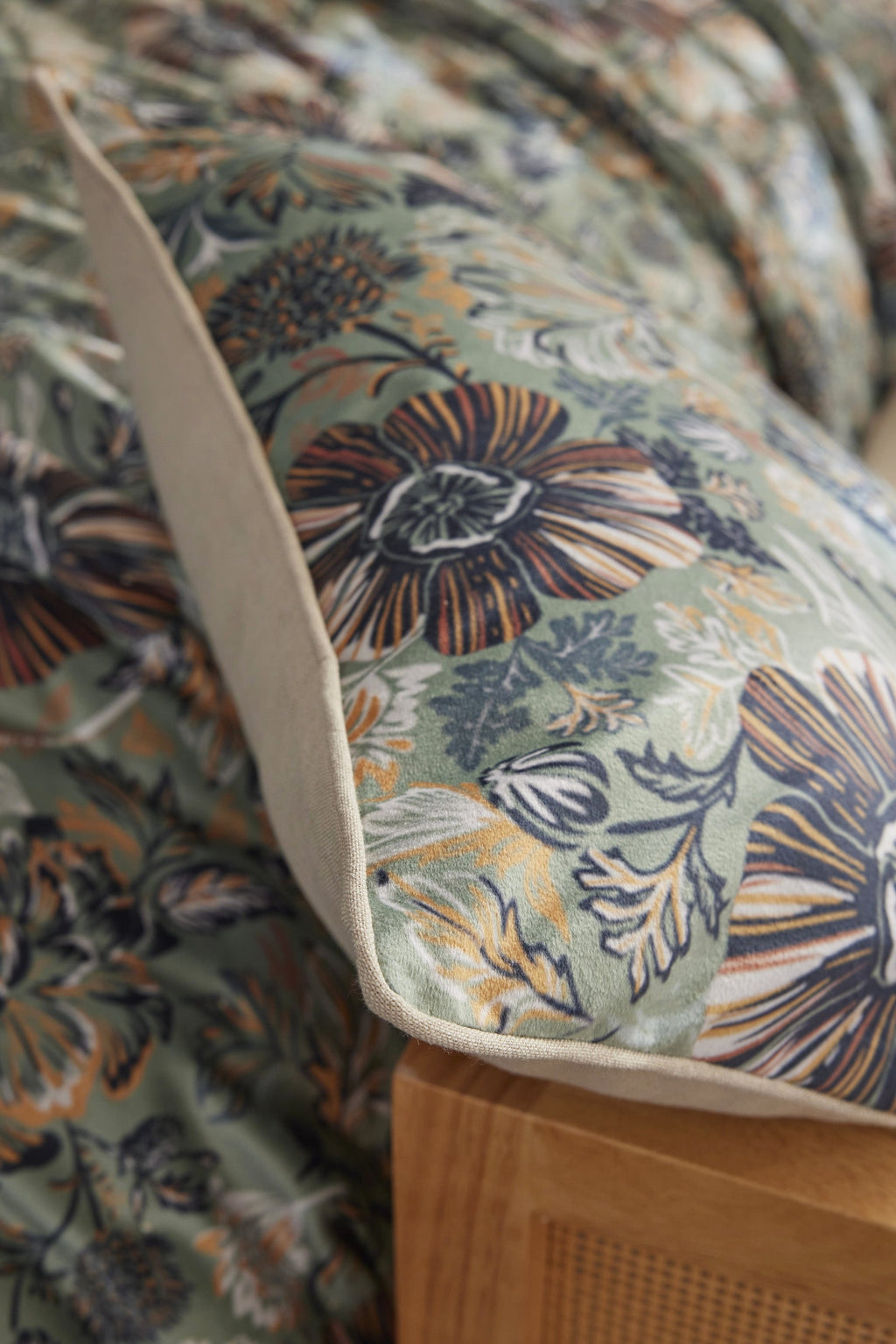 Isaline - Coussin Déhoussable - Velours Imprimé