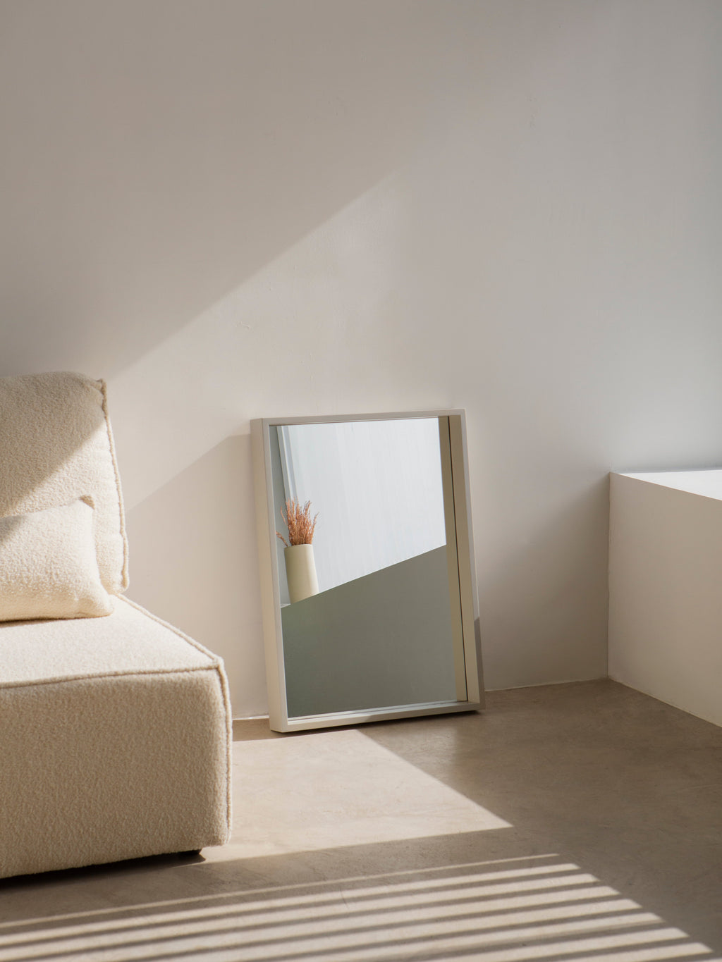 Miroir Carré Niko - Taupe