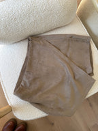 Jupe Short En Suédine Selena Taupe