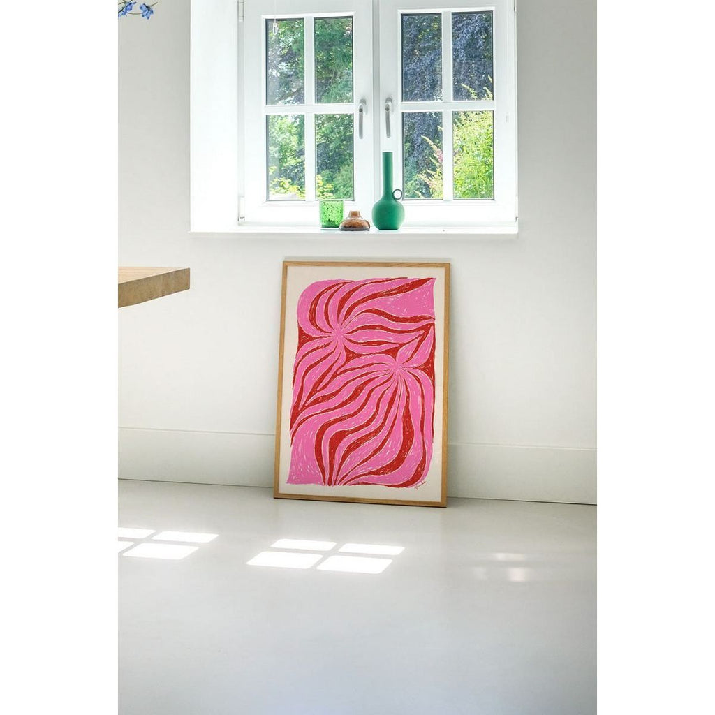 Hanna Kl - Glowing Bright Pink