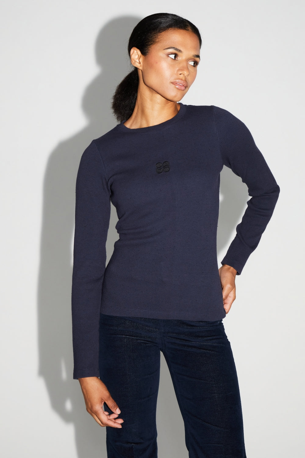T-Shirt Hugo Navy Moucheté Fabriqué Au Portugal