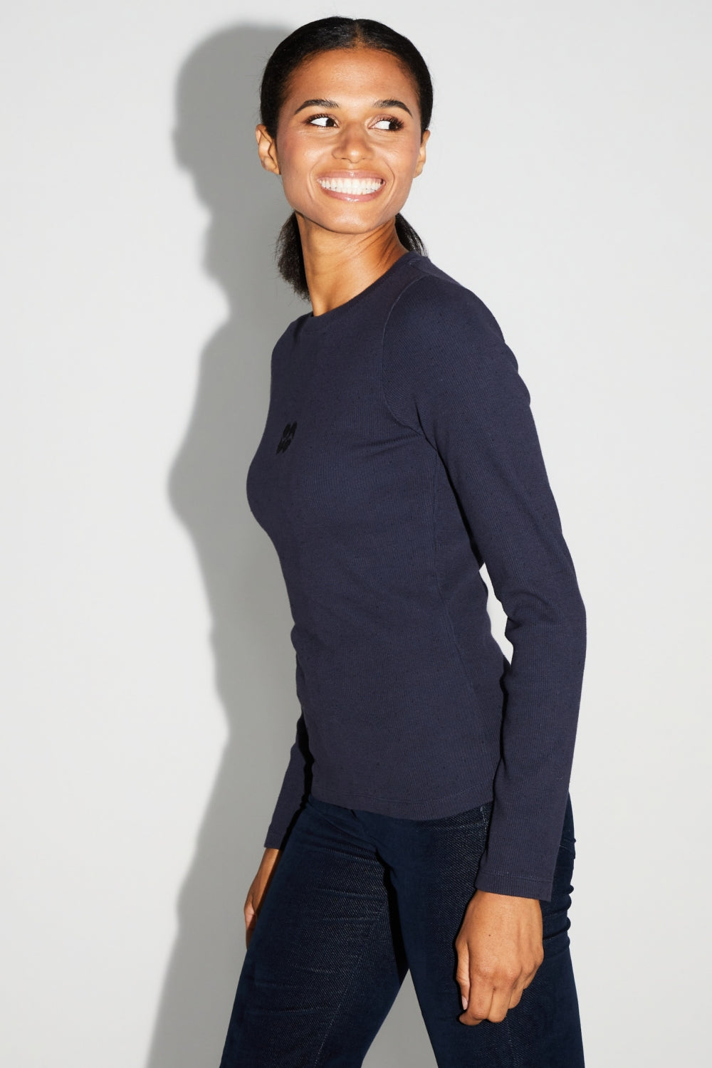 T-Shirt Hugo Navy Moucheté Fabriqué Au Portugal