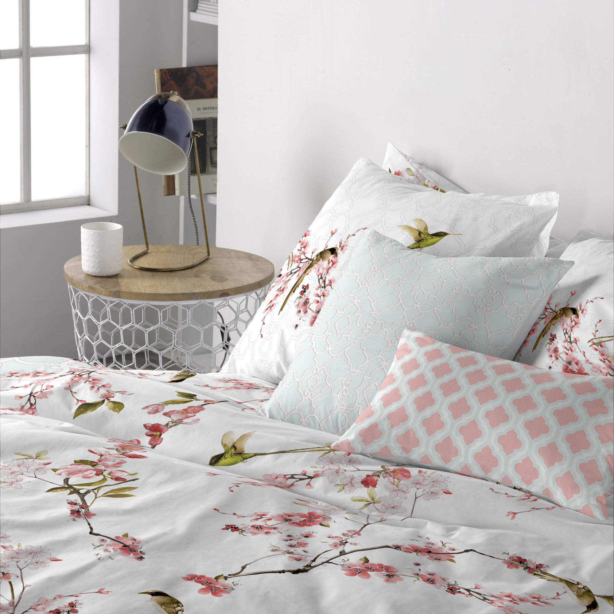 SAKURA FUNDA DE COJÍN 60x60
