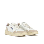 Sneakers - Autry Medalist Low - White