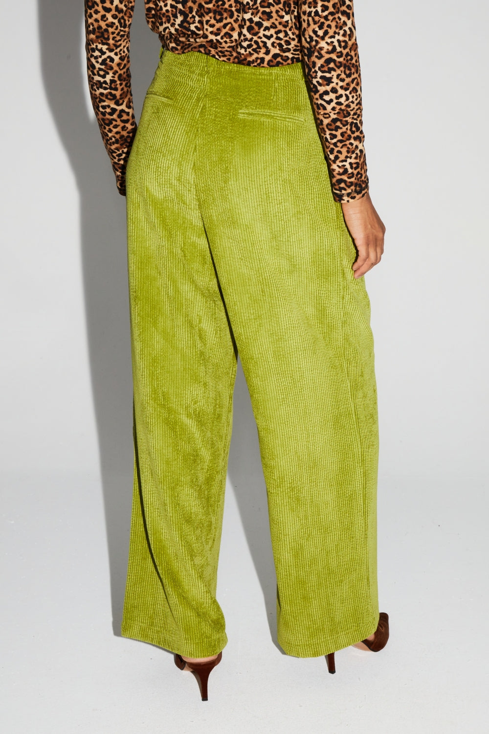 Pantalon Astrid Velours Vintage Anisé Fabriqué En Italie