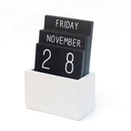 Calendrier Perpétuel En Bois Noir