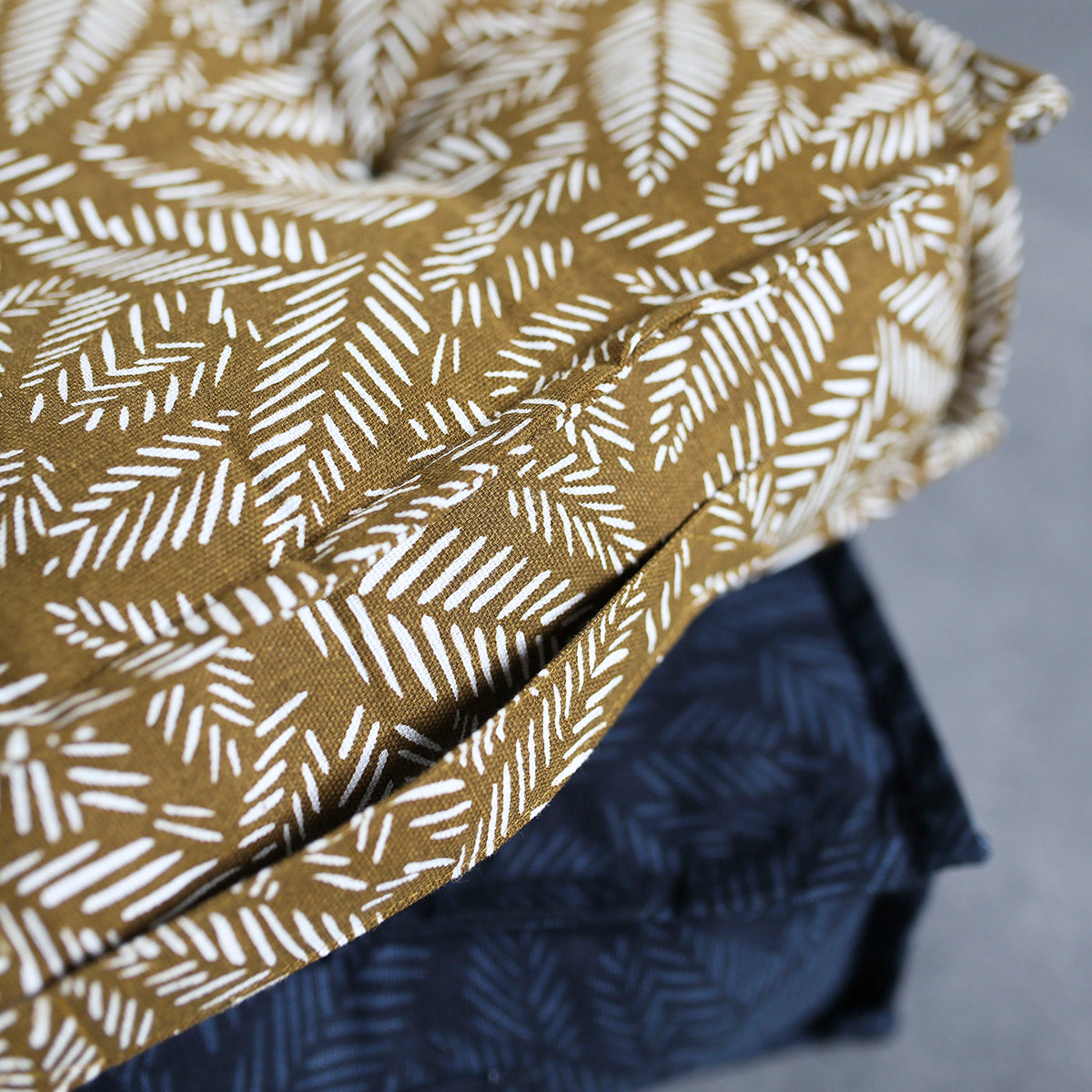 Teranga - Coussin De Sol - Marron