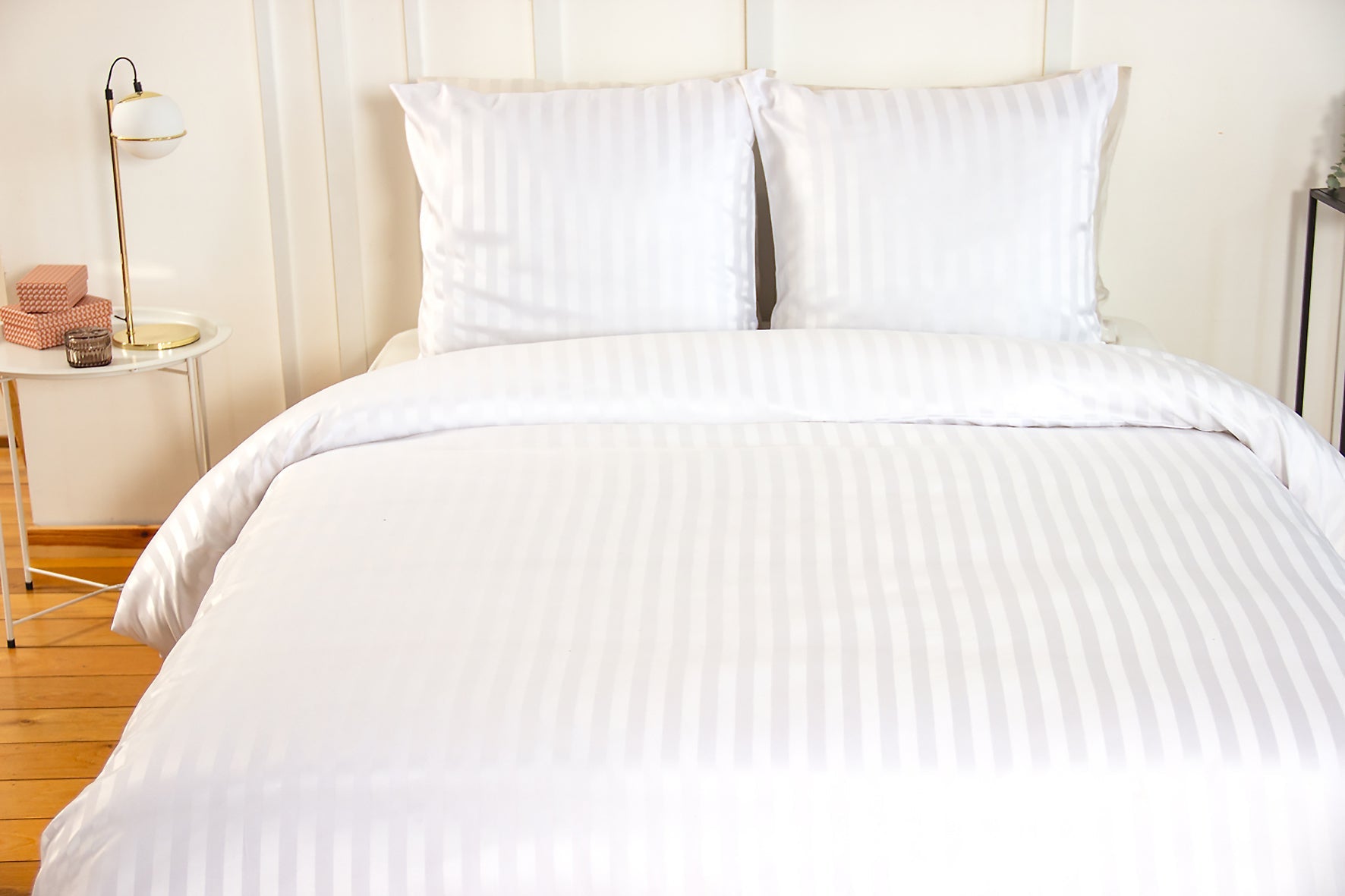 Parure Housse De Couette 100% Satin De Microfibre , Blanc