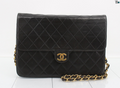 Chanel Chanel Matelassé Cuir Noir Black leather medium