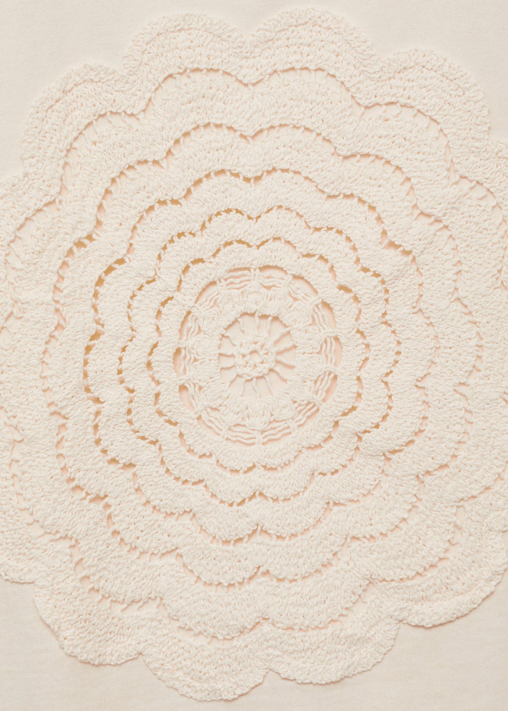 T-Shirt Brodé Fleur En Crochet