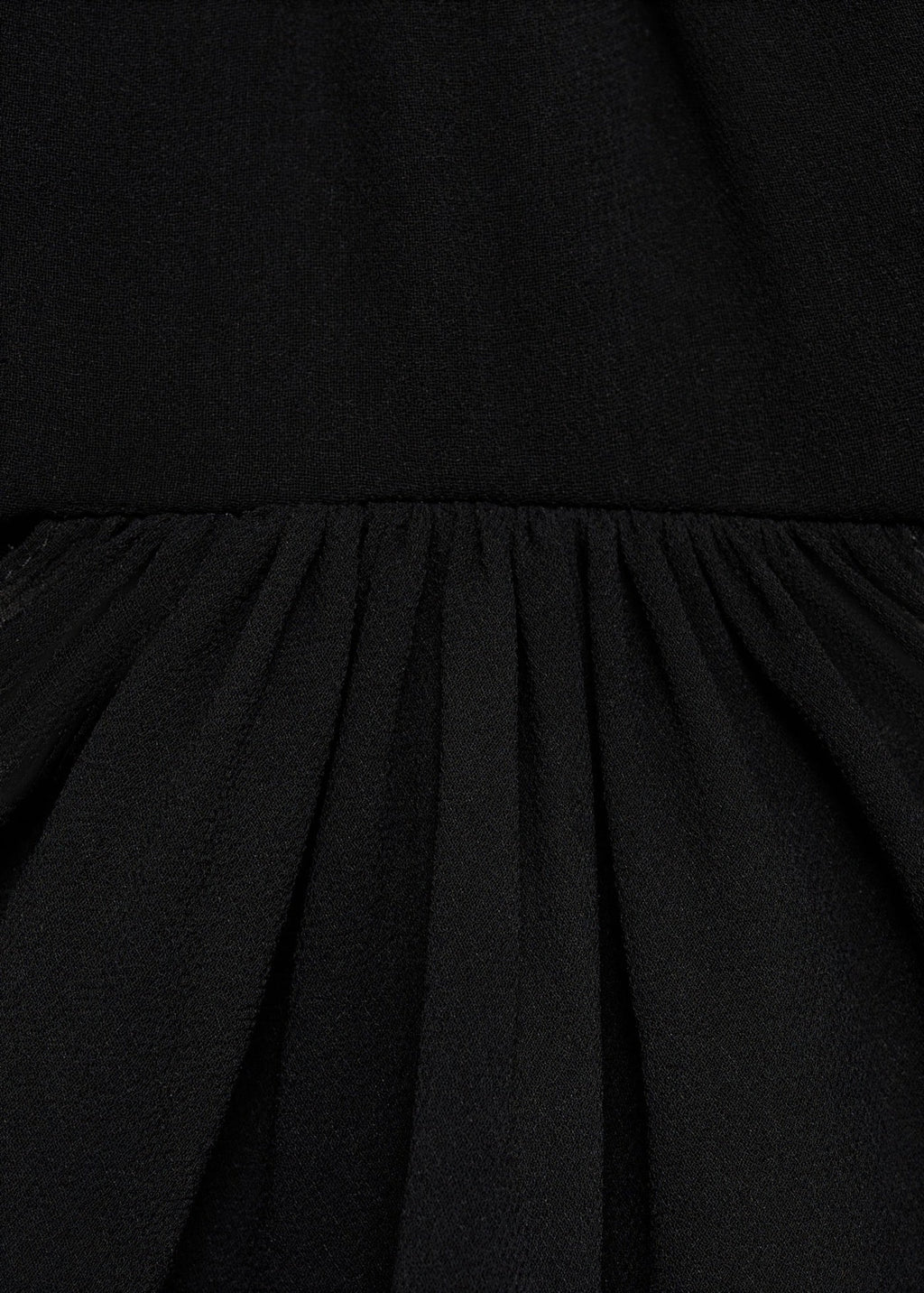 Robe À Découpes Bas Asymétrique