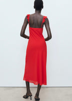 Robe Midi Avec Encolure À Volants