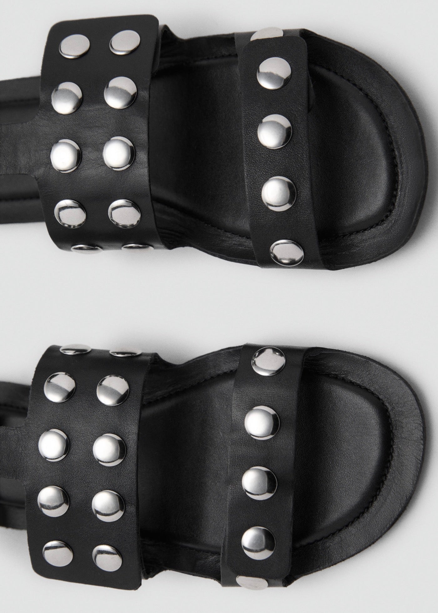 Sandales Cuir Cloutées