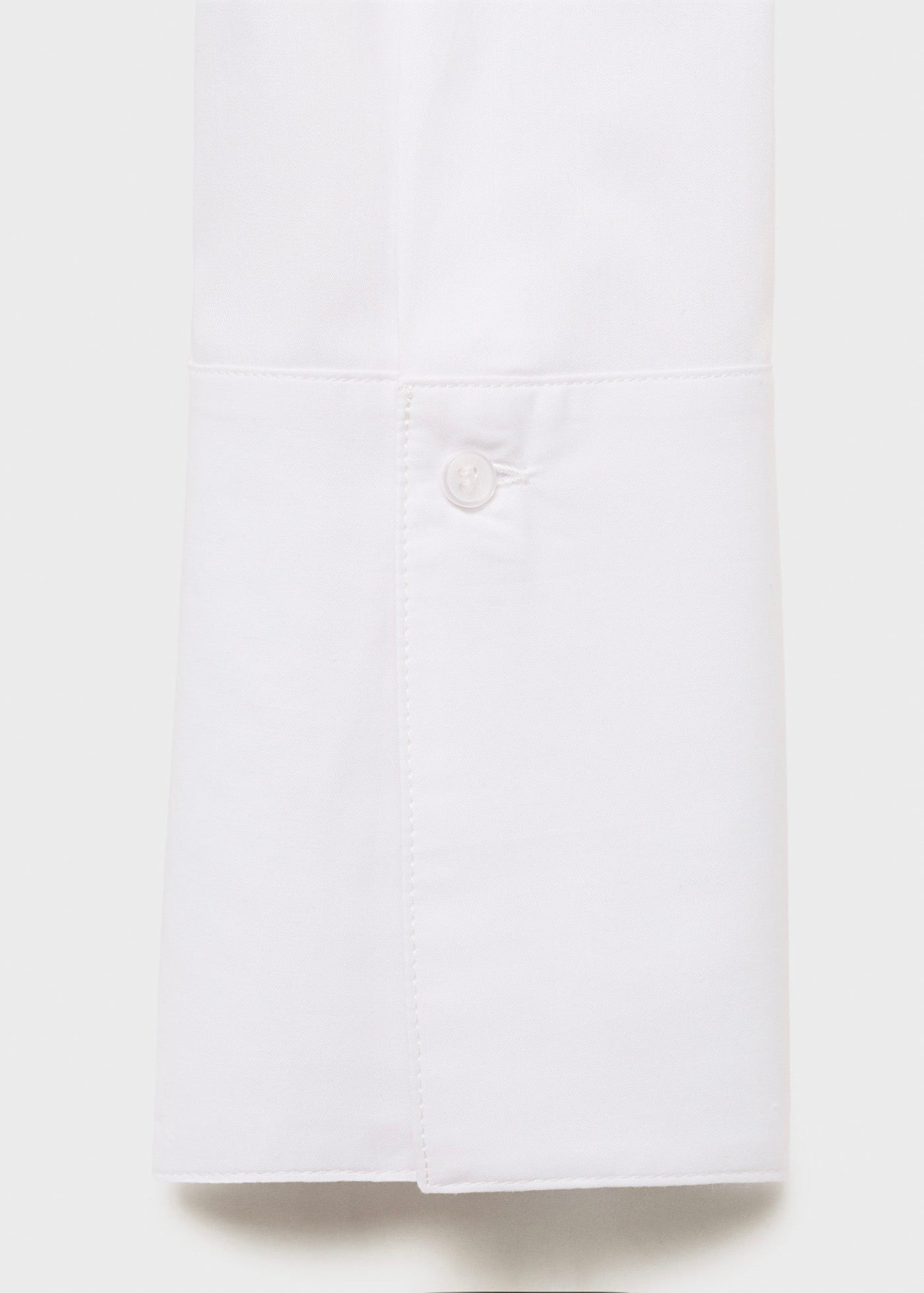 Chemise À Revers Et Fermeture Dissimulée