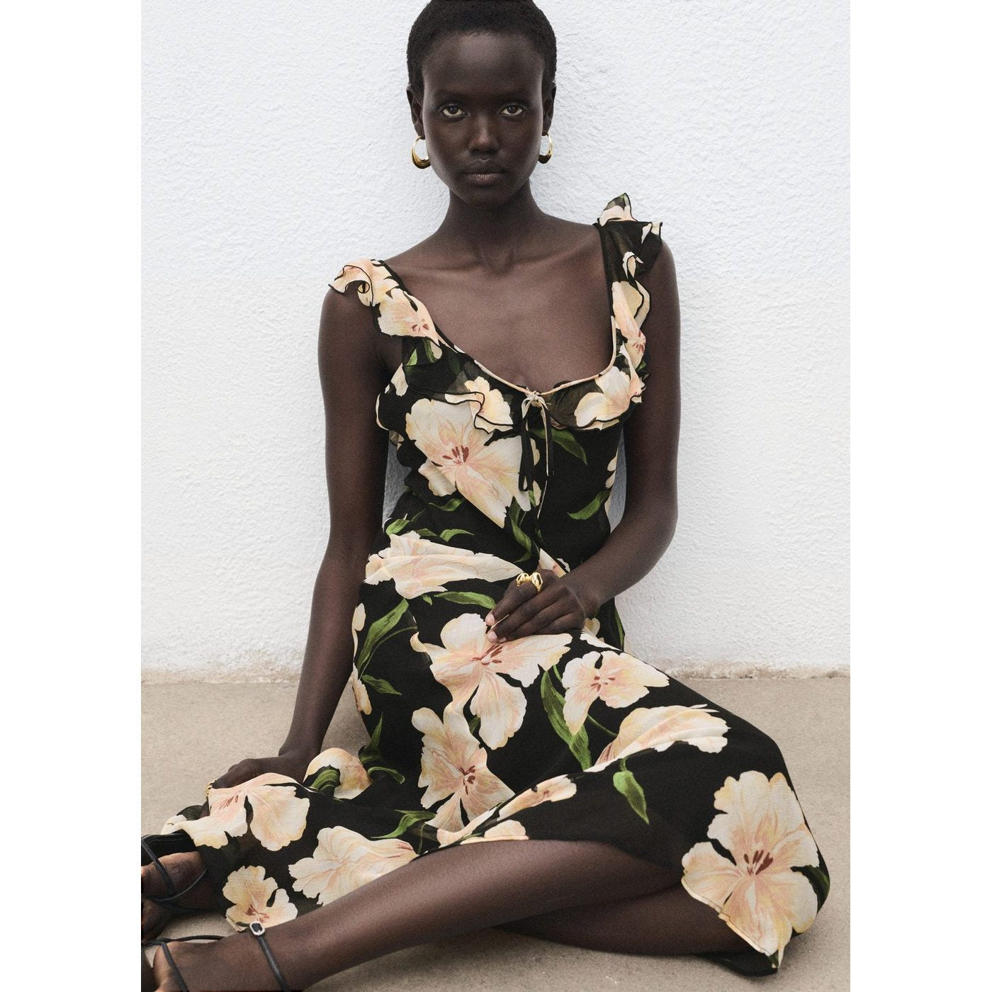 Robe À Fleurs Détail Volants