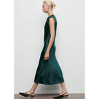 Robe Satinée Ajustée