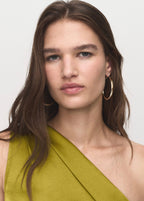 Robe Asymétrique Satinée Avec Fronce Latérale