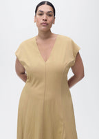 Robe Col V Avec Coutures