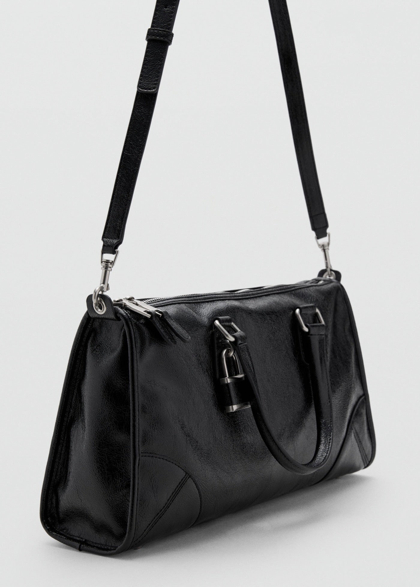 Sac Avec Anses Finition Brillante