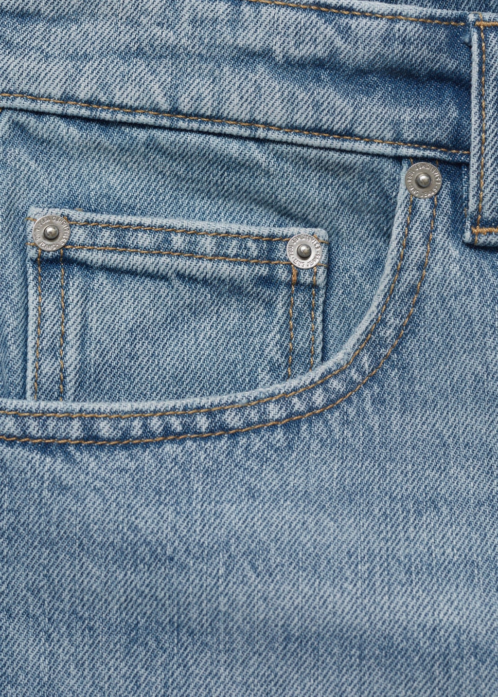 Short En Jean Bas Effiloché