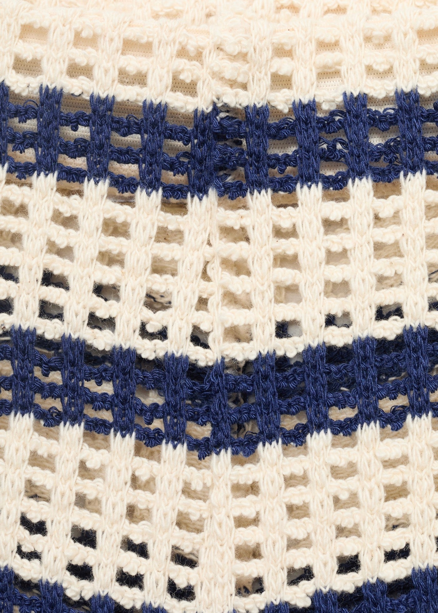 Short En Crochet À Rayures