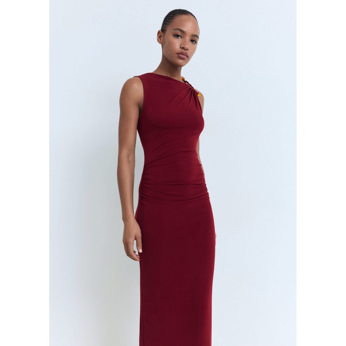 Robe Drapée Détail Bijou