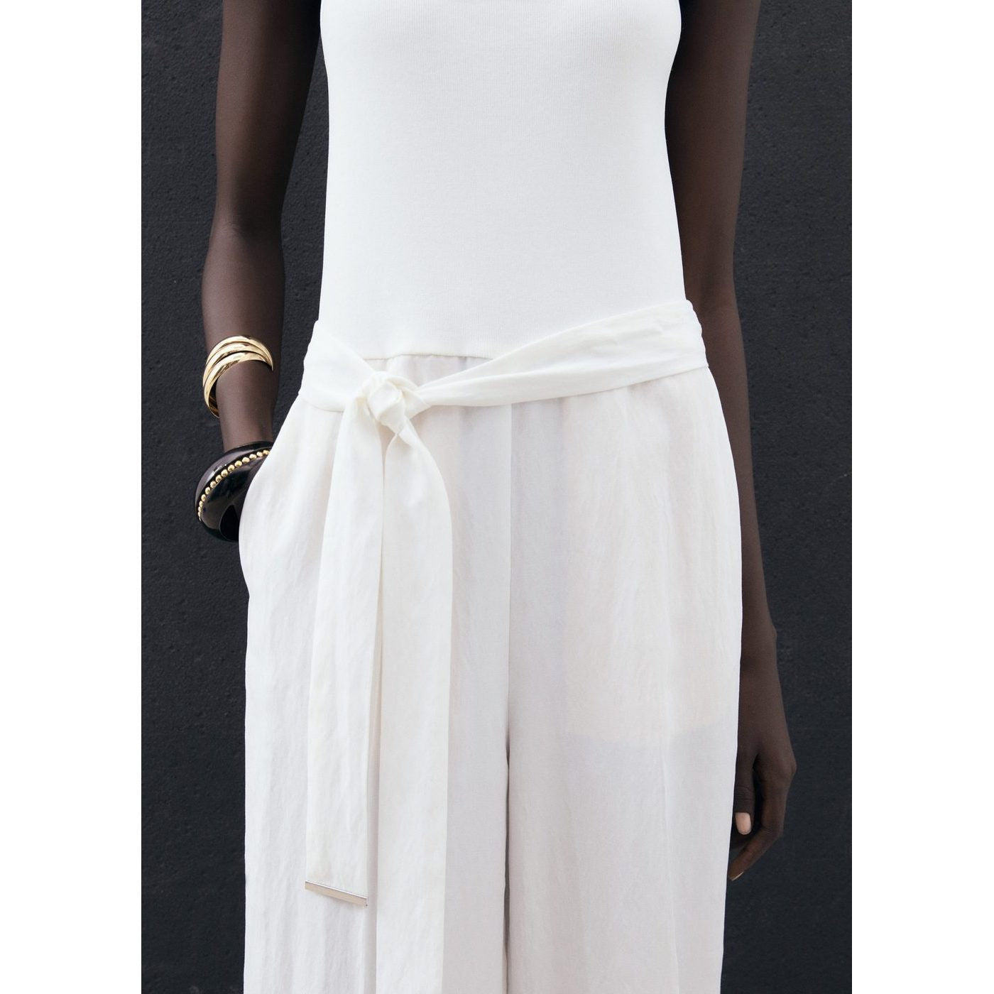 Combinaison Assortie Avec Ceinture