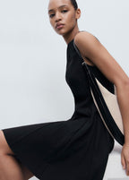 Robe Col Bateau À Plis Plats