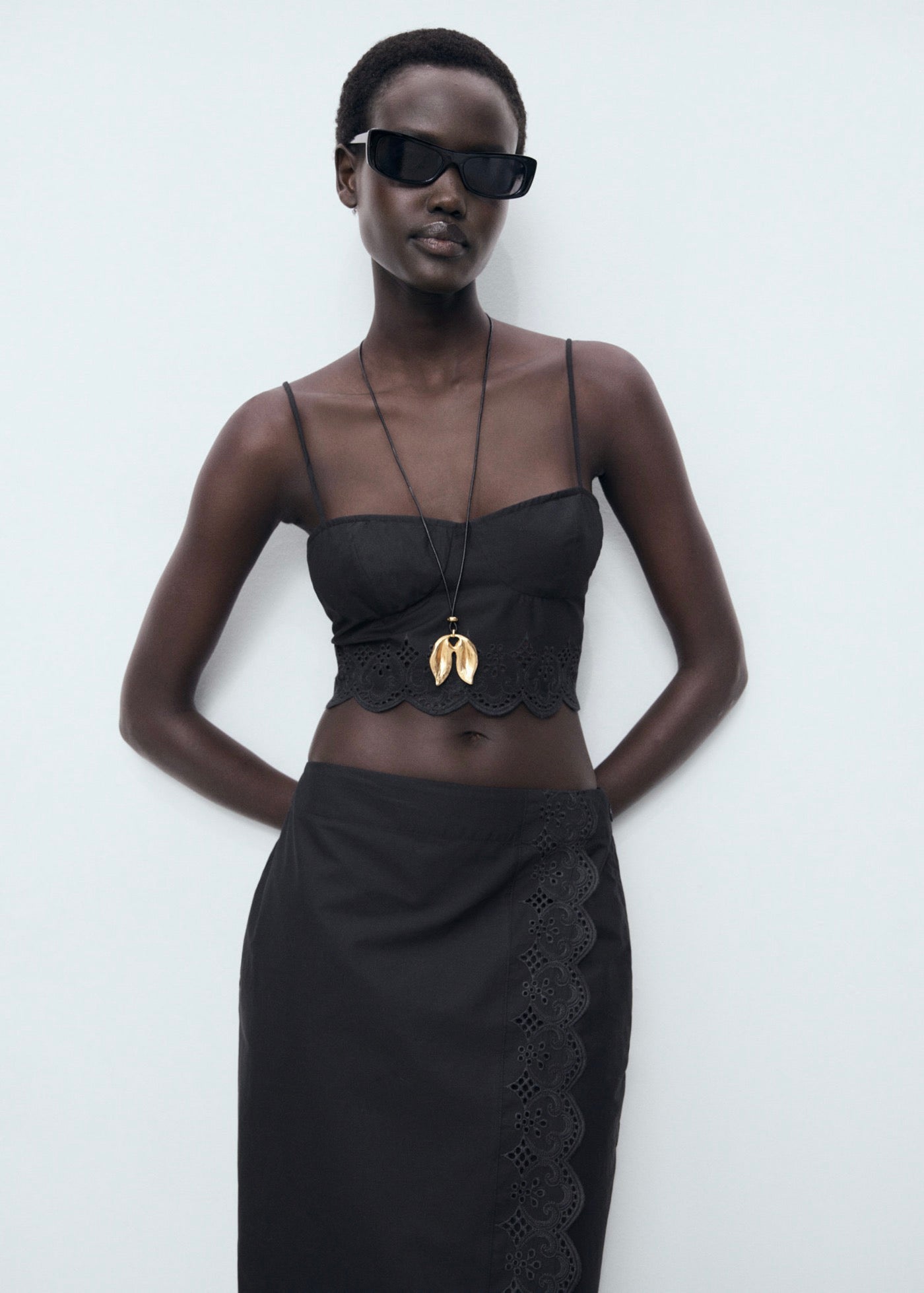 Crop Top Brodé