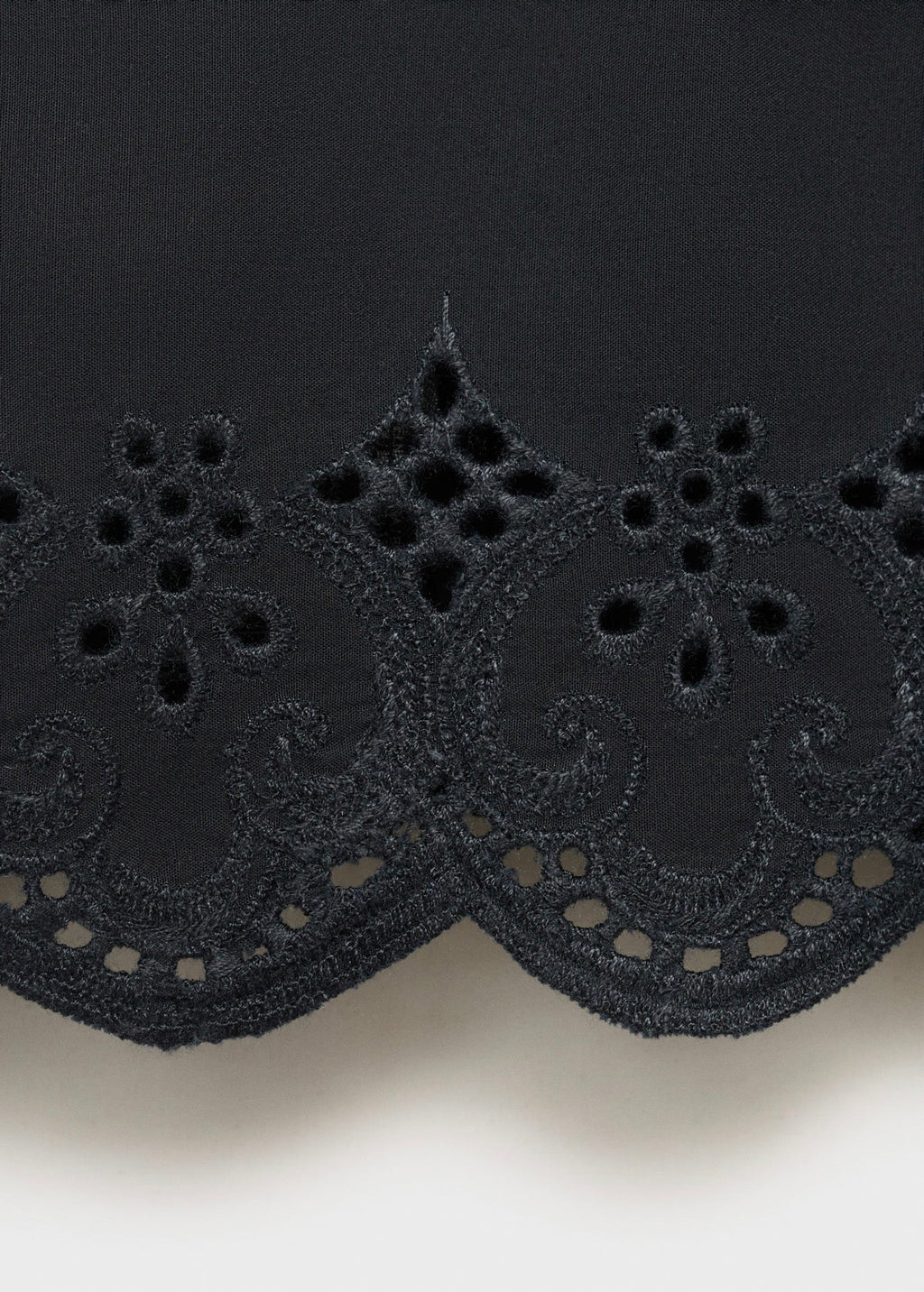 Crop Top Brodé