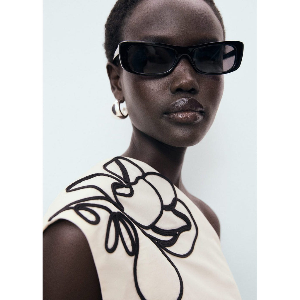 Top Asymétrique Brodé Fleurs