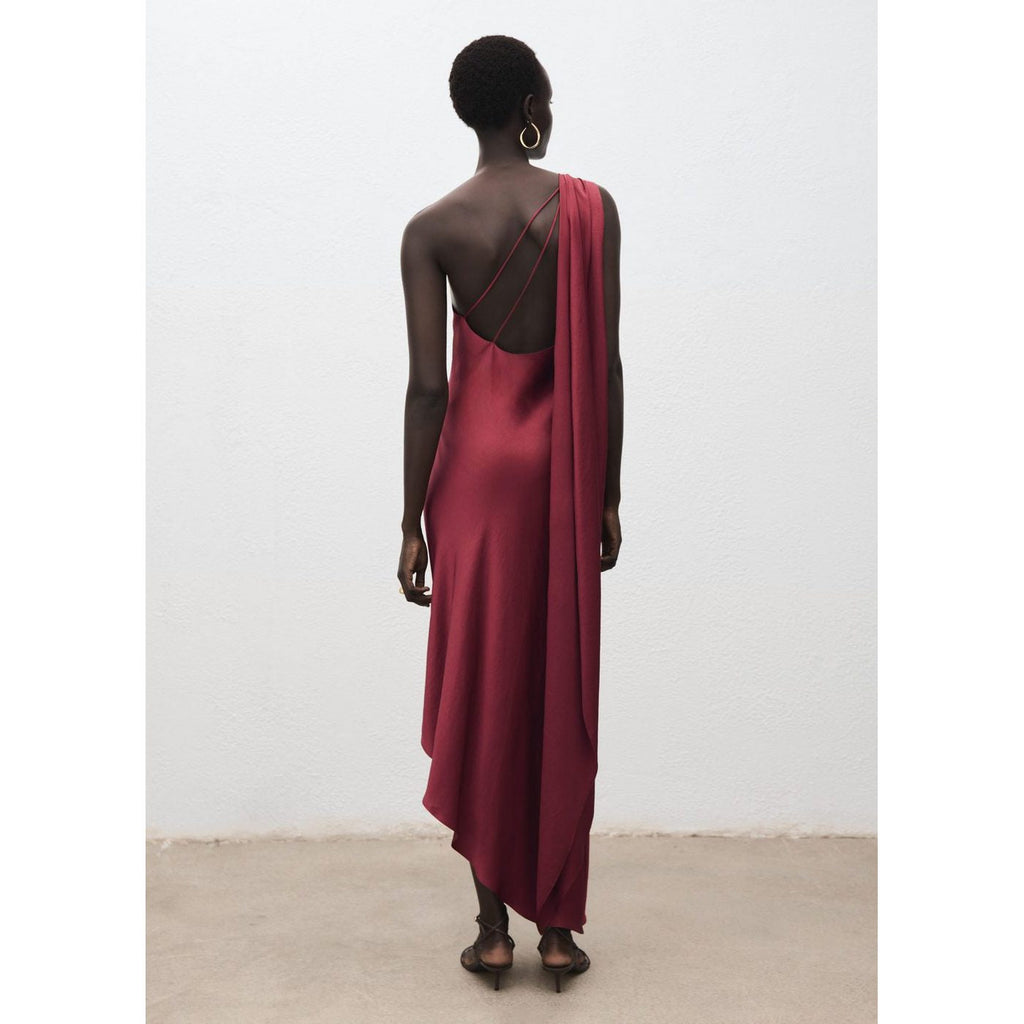 Robe Satinée Asymétrique