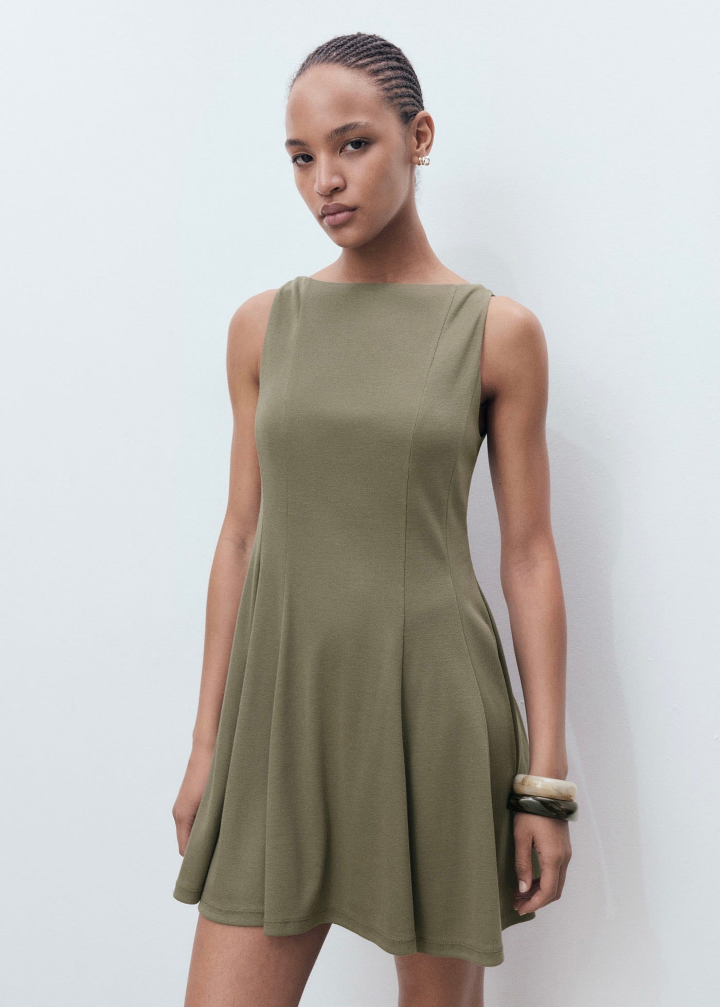 Robe Plissée Et Évasée