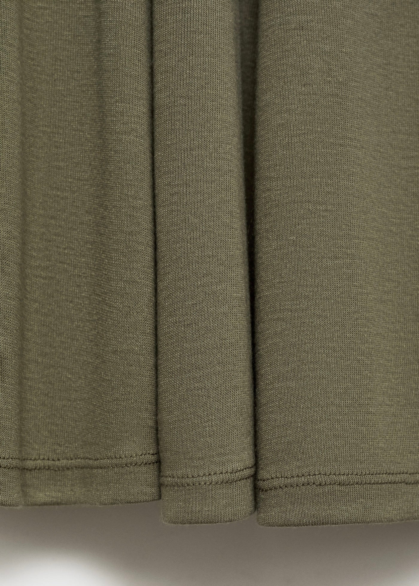 Robe Plissée Et Évasée