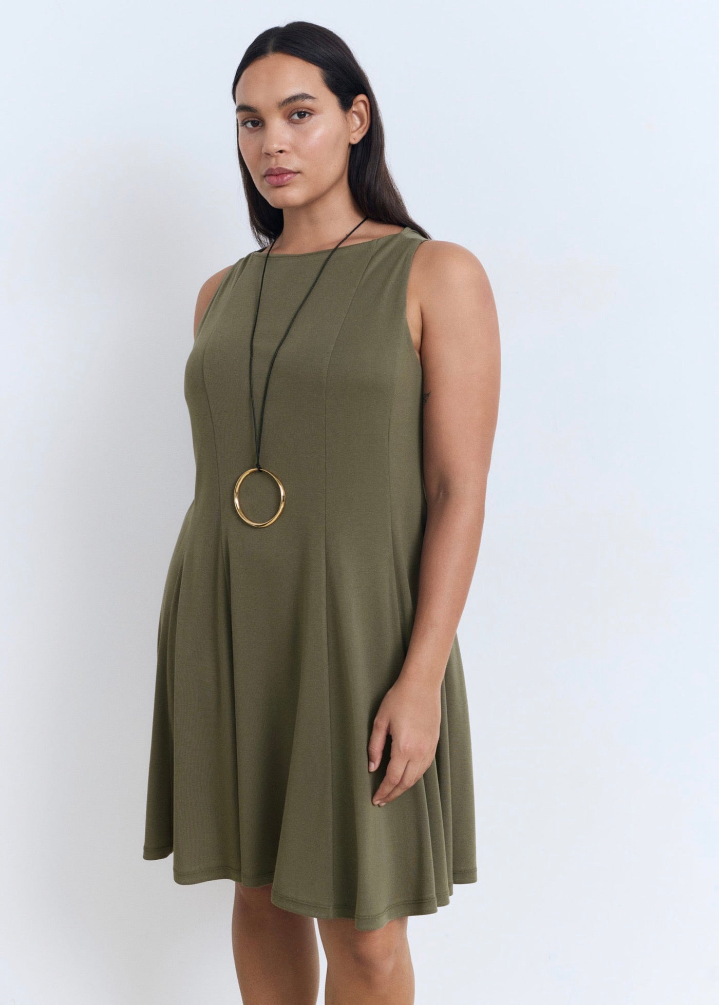 Robe Plissée Et Évasée