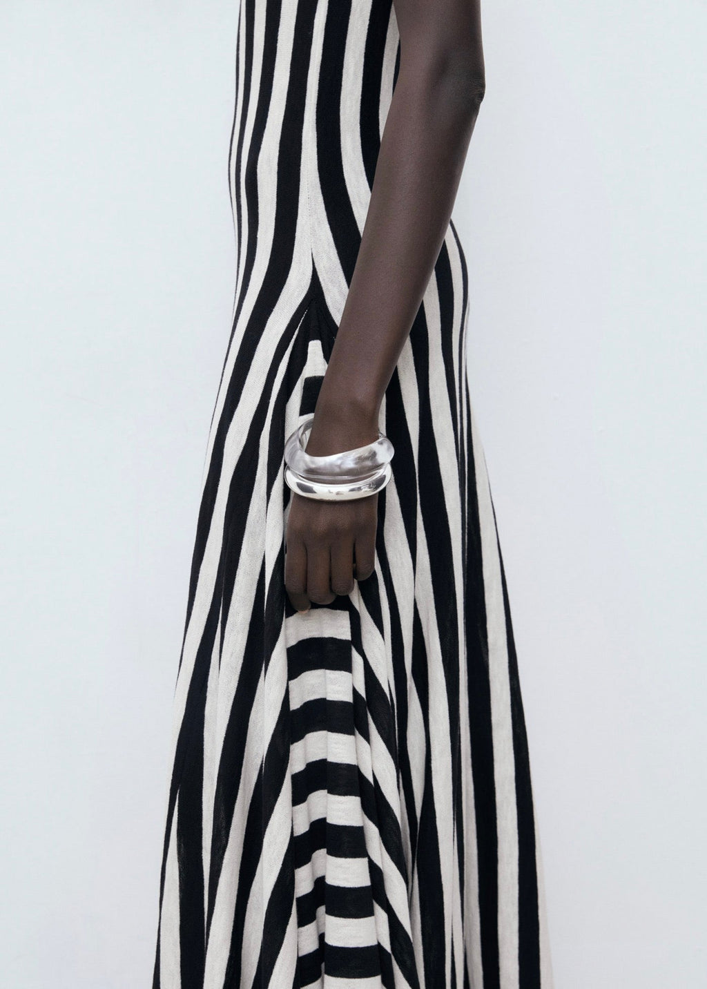 Robe En Maille Bas Asymétrique