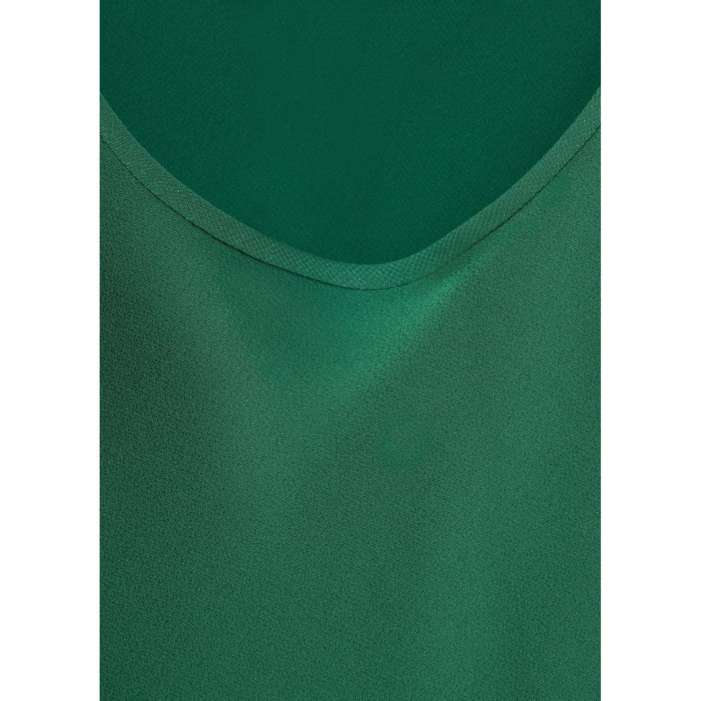 Robe Satinée Col Plongeant